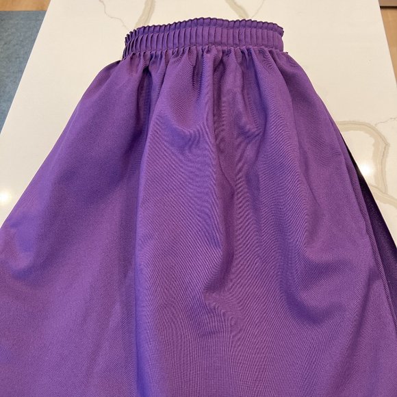 Purple High Quality Spun Polyester Fabric Shirred Pleat 13' Table Skirt - Picture 5 of 12